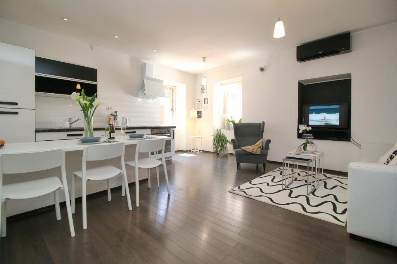Carrera Corner Apartment Rovinj Exterior foto